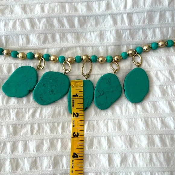 Chico’s green necklace like new. No defects, excellent shape. - Picture 4 of 4